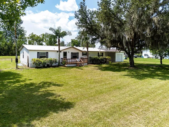 209 Commercial Ave E, East Palatka, FL 32131