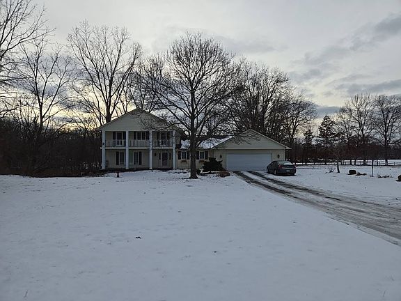 2nd image of 2710 Lakewood Ct