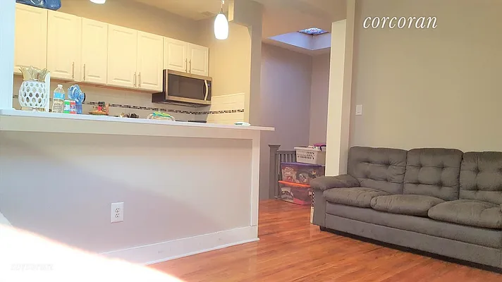 Rented by Corcoran | media 48