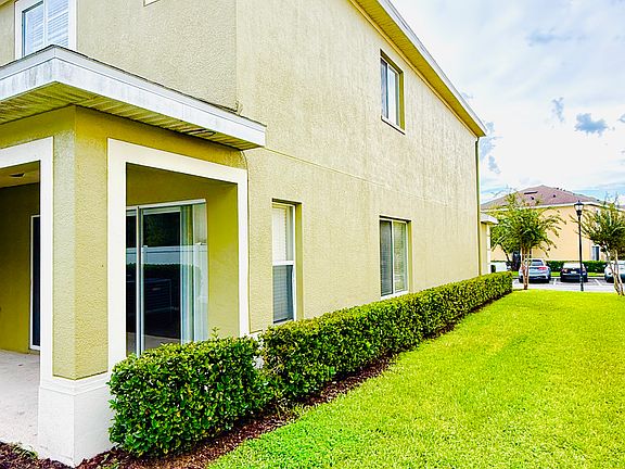 4th image of 20438 Needletree Dr