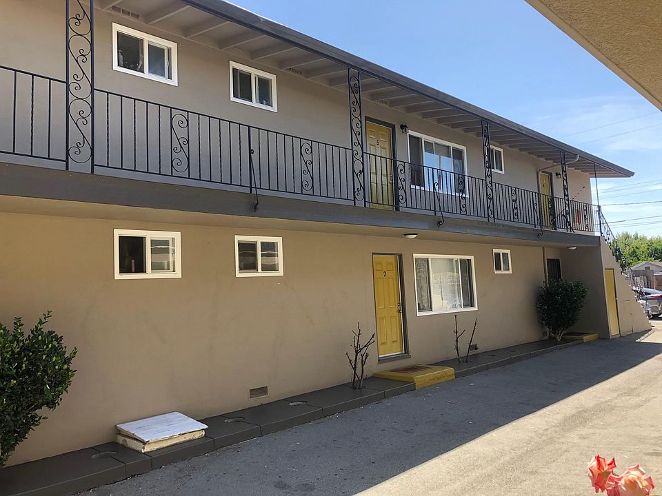 1st image of 271 La Pala Dr #3