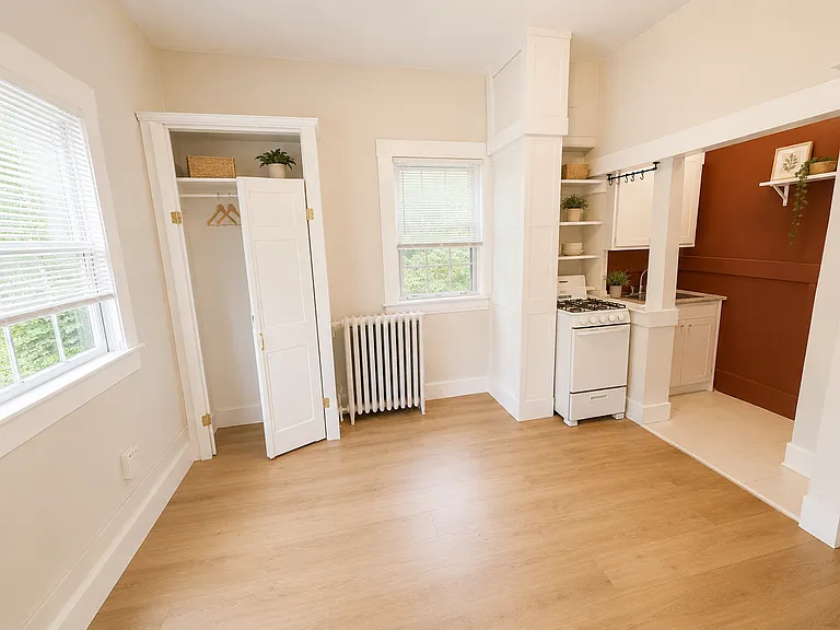 35 Chestnut Hill Ave #4 — Photo 1