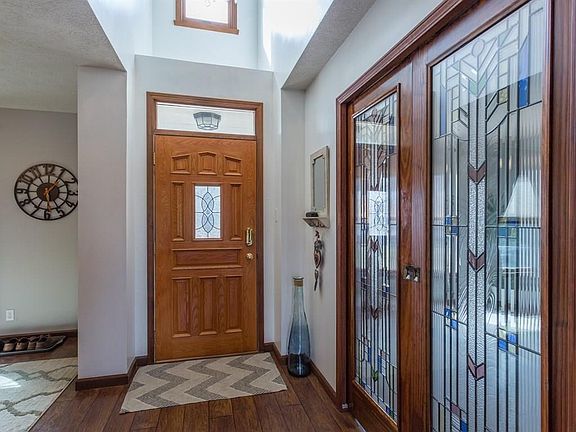 Bright two story entry.