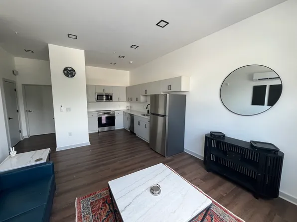 20 Herrick St, Rensselaer, NY 12144