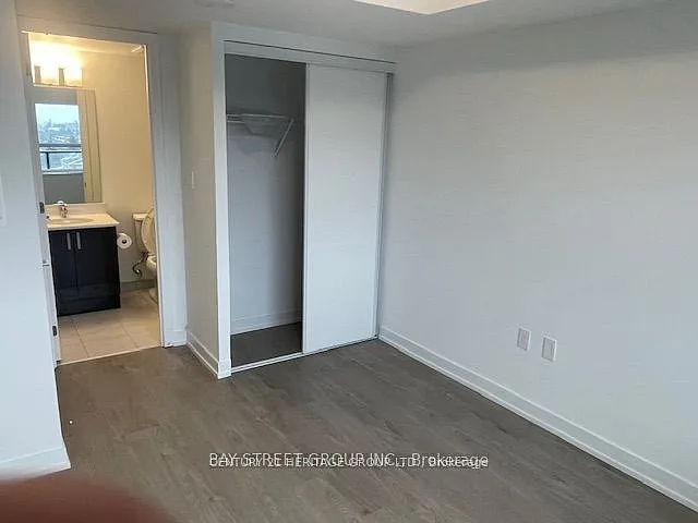 556 Marlee Ave #529 — Photo 15