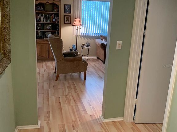 3rd image of 1264 Belleflower St #126