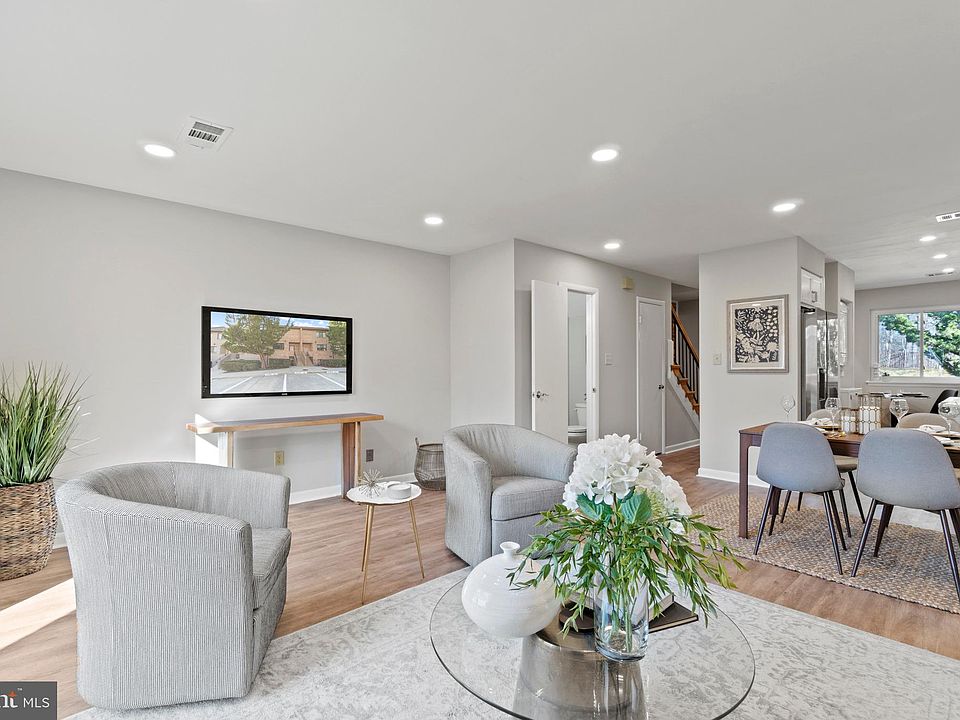 1st image of 3877 Steppes Ct
