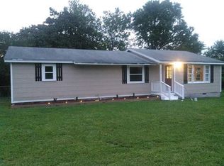 334 Cypress Creek Rd, Richlands, NC 28574