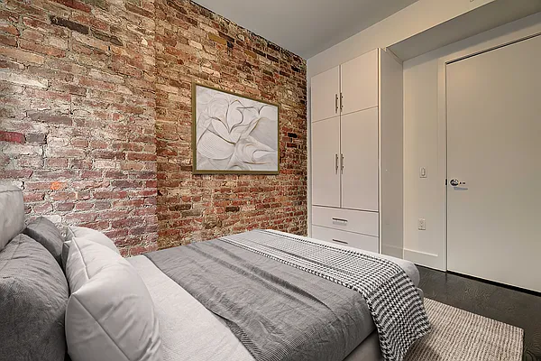 Rented by REAL New York | media 4