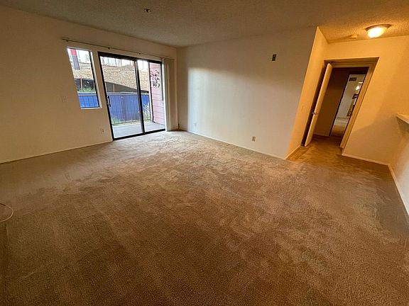 3rd image of 5990 Dandridge Ln Unit 169