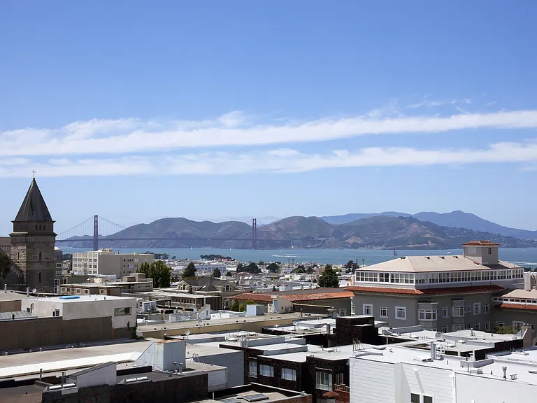 Pacific Terrace — Photo 42
