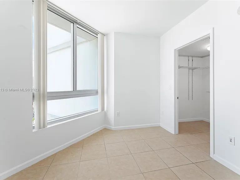 350 S Miami Ave #5 — Photo 11