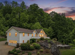 770 Discovery Pl, Sylva, NC 28779