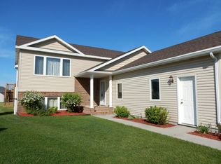 3634 Balsam Cir, Grand Forks, ND 58201