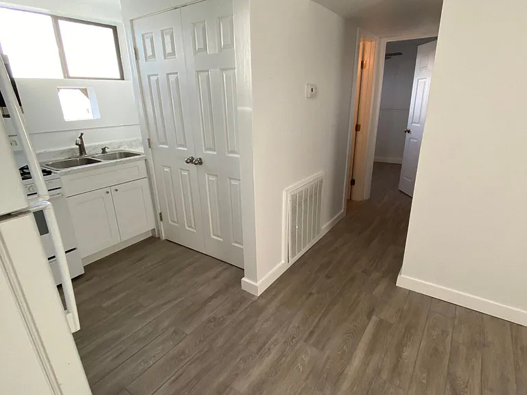 3650 N Jamison Blvd #B — Photo 4