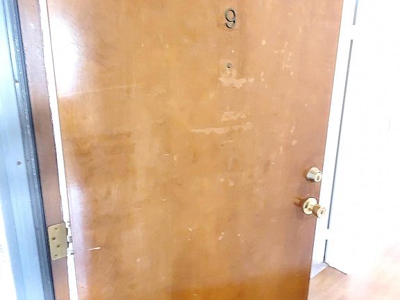 4th image of 10744 Lawler St #8
