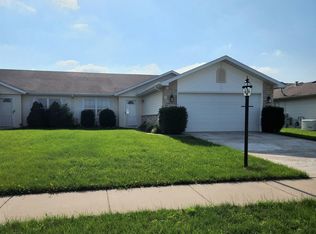 7669 Jackson St, Merrillville, IN 46410