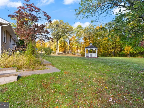 5426 Germantown Rd, Midland, VA 22728