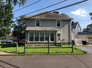 260 Pershing Rd, Brooklawn, NJ 08030