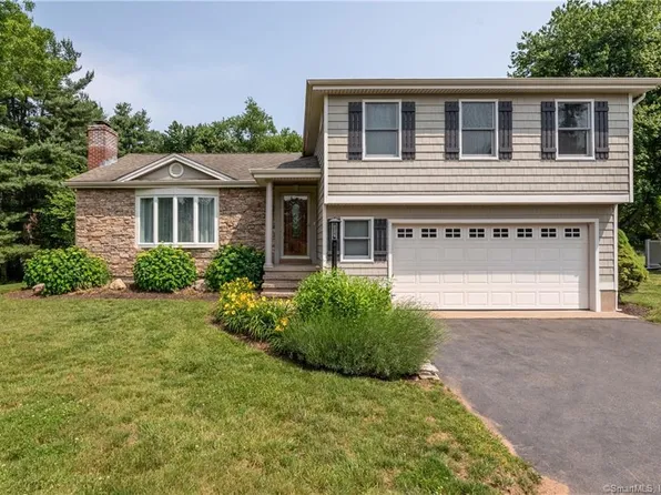 23 Welch Road, North Haven, CT 06473