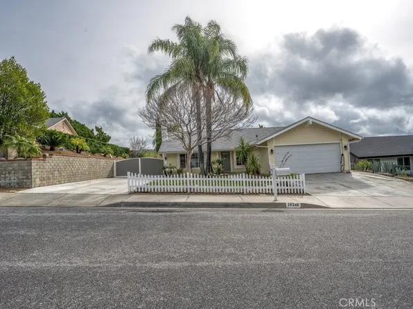 28346 Winterdale Dr, Santa Clarita, CA 91387