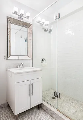 Sold by Compass | media 4