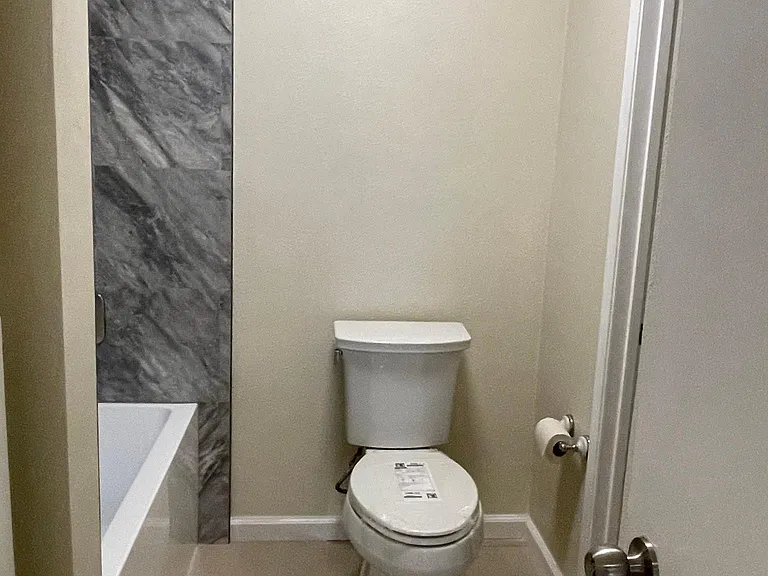 5700 Etiwanda Ave #240 — Photo 33