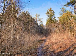 734 Hialeah Dr, Knoxville, TN 37920