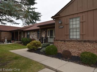 12343 Nantucket Dr #3, South Lyon, MI 48178