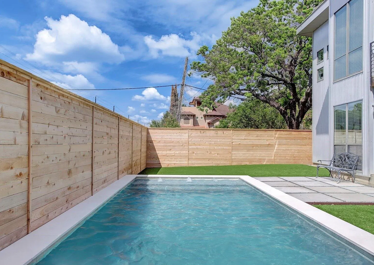 3 bed, 2.5 bath, 2386 sqft, $6,500 — Photo 3