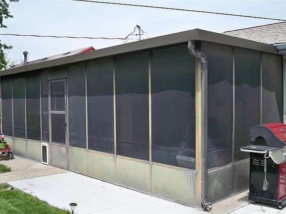 5th image of 3008 Pawnee Ave