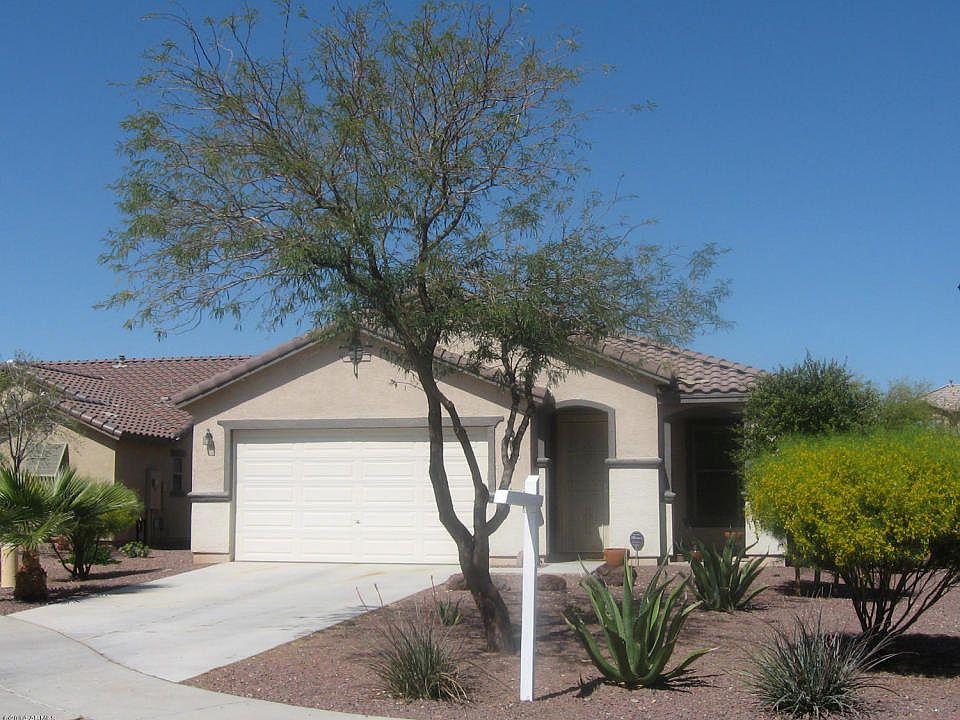 1st image of 16448 W Honeysuckle Dr