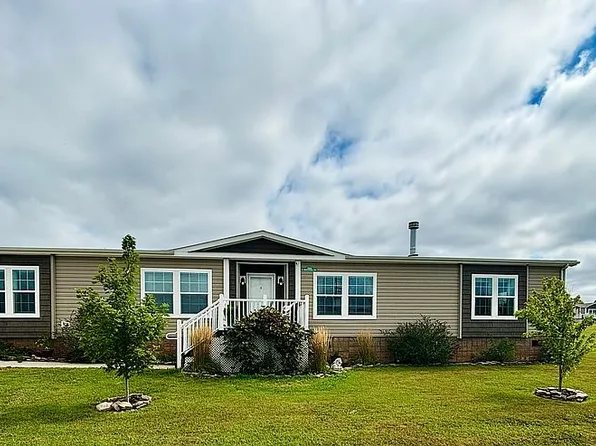 2866 S Roundhill Rd, Brookline, MO 65619