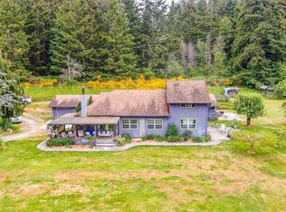 349 W Camano Hill Rd, Camano Island, WA 98282