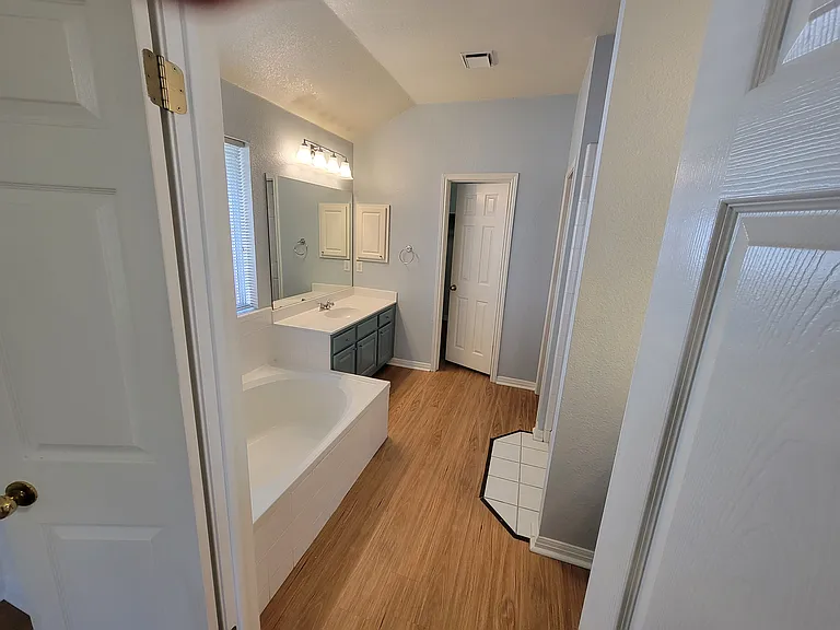 906 Double File Trl — Photo 8