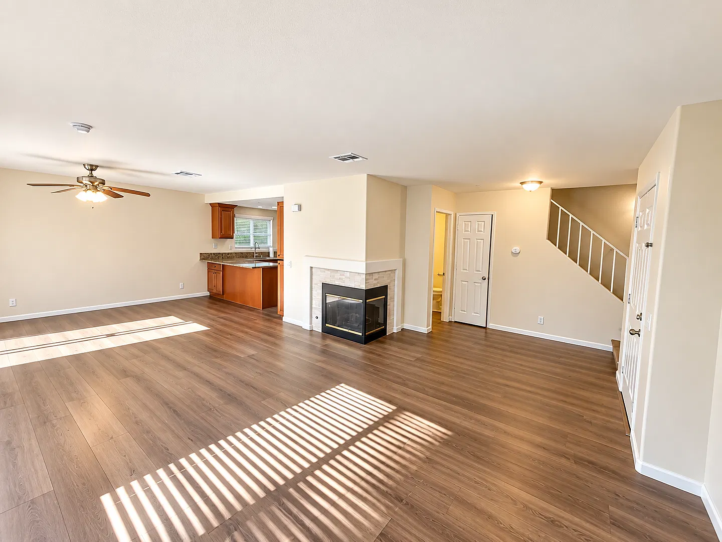2538 Sundial Dr. #B — Photo 3