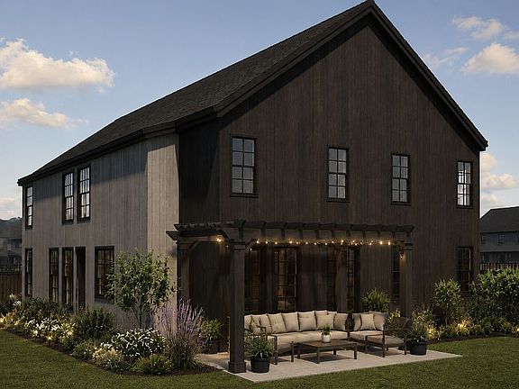 3rd image of 305 Sawtooth Dr