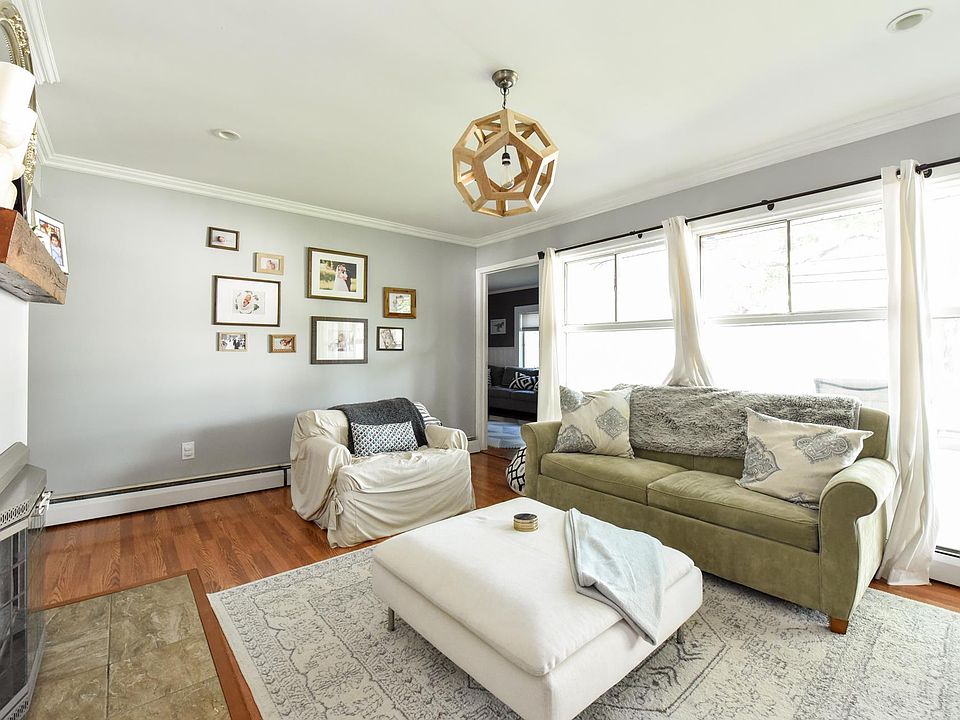 1st image of 63 Pilgrim Ln