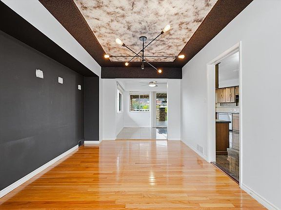 4th image of 4009 Union St