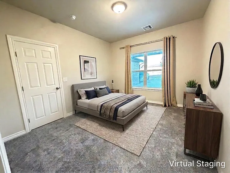 903 NW 102nd St — Photo 10