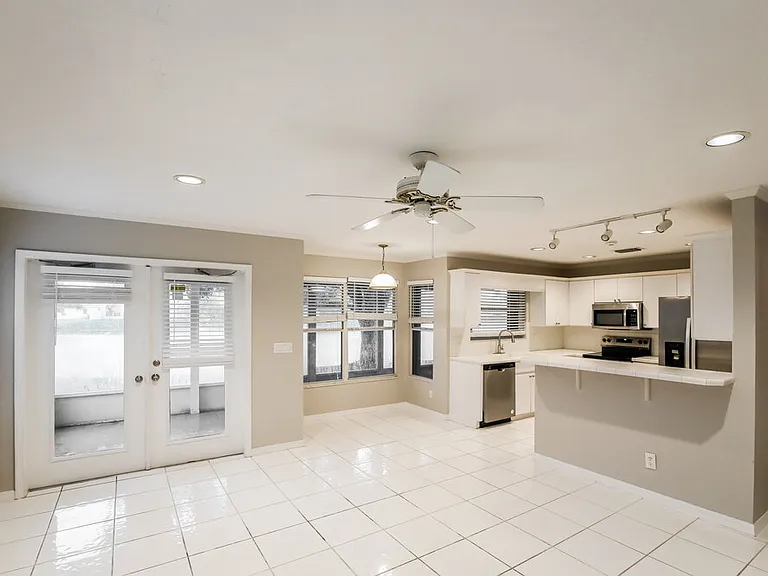 7354 Michigan Isle Rd — Photo 8