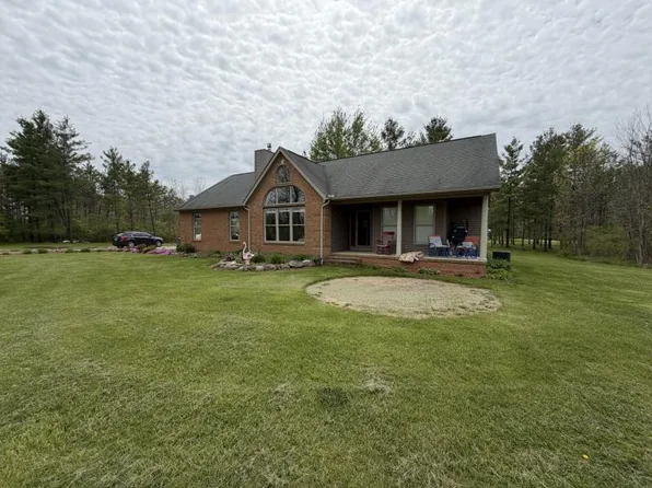 9083 Kelch Rd, Mayville, MI 48744