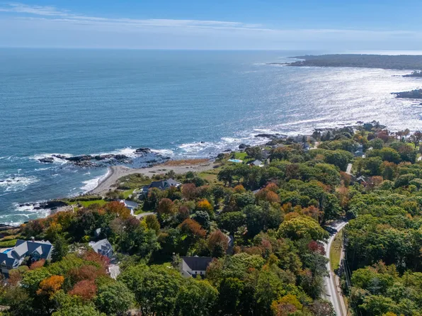1 Singles Road, Cape Elizabeth, ME 04107
