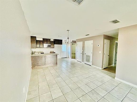 3rd image of 2529 Sabana Ln