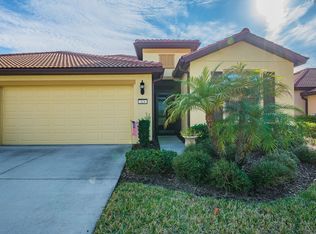 324 Mystic Falls Dr, Apollo Beach, FL 33572