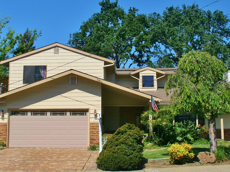 1st image of 517 Roanoke Dr