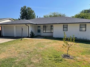 512 Rebecca Ln, Ada, OK 74820