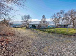 161 Teri Rd, Burbank, WA 99323