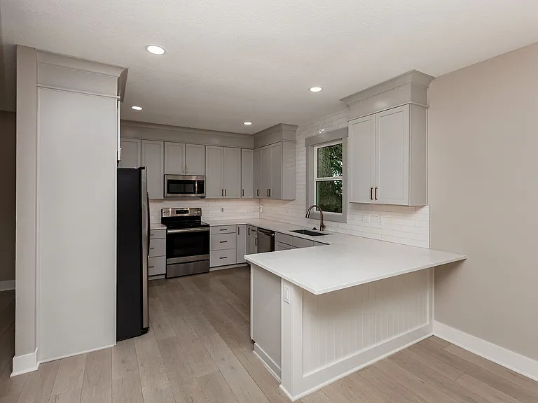 14440 Briarwood Ln — Photo 11
