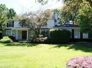 6721 Knollwood Cir W, West Bloomfield, MI 48322